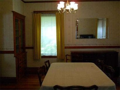 55 Daniels St, Hopedale, MA 01747 - photo 3