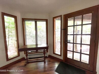 11 Mink Springs Ct, Drums, PA 18222 - photo 5