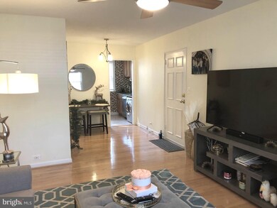 208 N Trenton St unit 2082, Arlington, VA 22203 - photo 4