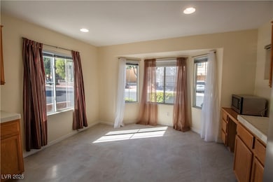 10437 Coyote Cub Ave, Las Vegas, NV 89129 - photo 7