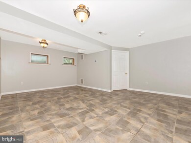 7308 Brangels Rd, Marriottsville, MD 21104 - photo 5