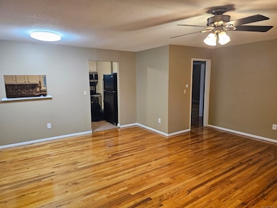 474 Oak Ave unit 74, Cheshire, CT 06410 - photo 3