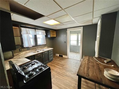 1720 E 31st St, Lorain, OH 44055 - photo 7