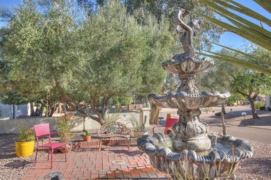 Serena 7' Fountain