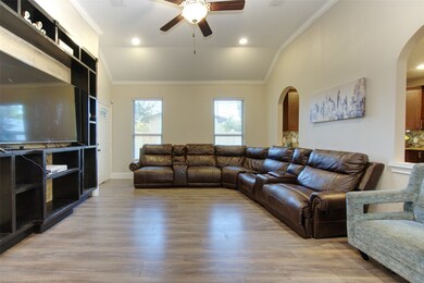 7914 Virgil St, Houston, TX 77088 - photo 5