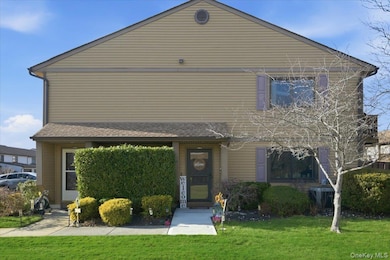 100 Daly Blvd unit 1402, Oceanside, NY 11572 - photo 2