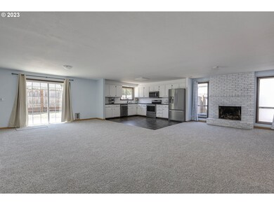 664 Valleywood Dr SE, Salem, OR 97306 - photo 5