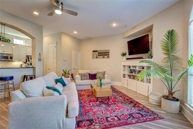 2022 N Fitzhugh Ave unit C, Dallas, TX 75204 - photo 3