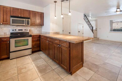 1757 W 950 N St George UT-small-007-003-