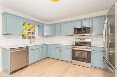 Beautifully updated kitchen with all new appliances
