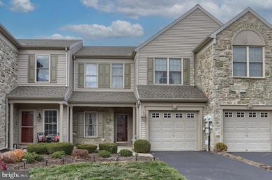 1959 Deer Run Dr, Hummelstown, PA 17036 - photo 4