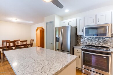 103 Price St, Bushkill, PA 18324 - photo 7