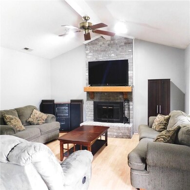 1685 E Fairlane St, Fayetteville, AR 72701 - photo 4