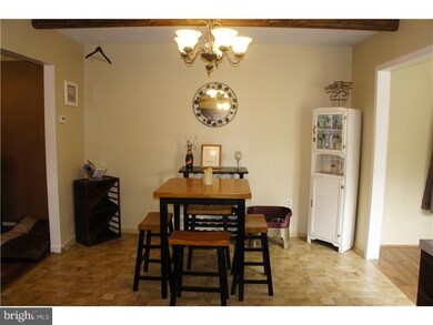 103 Maple Dr, Morgantown, PA 19543 - photo 5