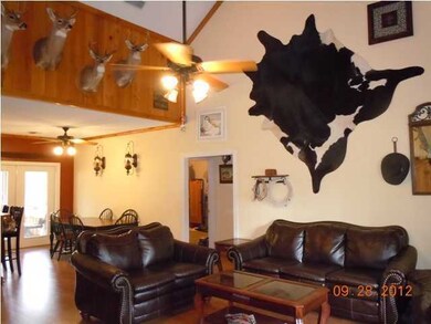 7903 Lee Station Rd, New Iberia, LA 70560 - photo 6