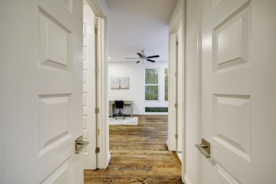 2033 Vermont St, Houston, TX 77019 - photo 5