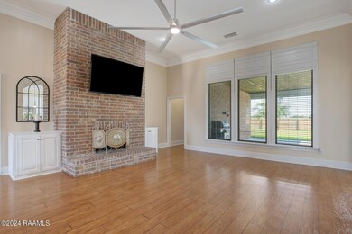11403 TwinOaks-6