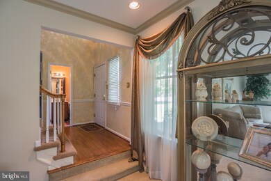 2 Wychwood Ln, Langhorne, PA 19047 - photo 4