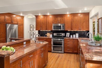 4110 78th Ave SE, Mercer Island, WA 98040 - photo 6