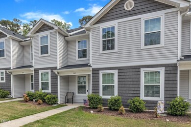 02-918 E Green St F105-2