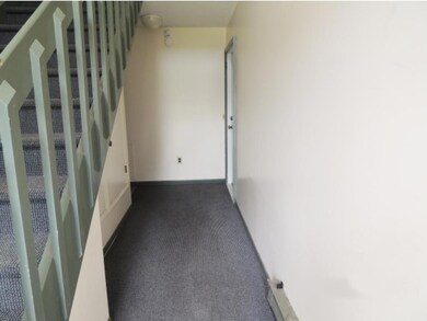 39 Twin Oaks Terrace, South Burlington, VT 05403 - photo 5