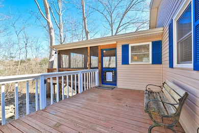 004-Porch