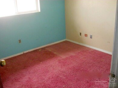 1511 SW 33rd St, Redmond, OR 97756 - photo 6