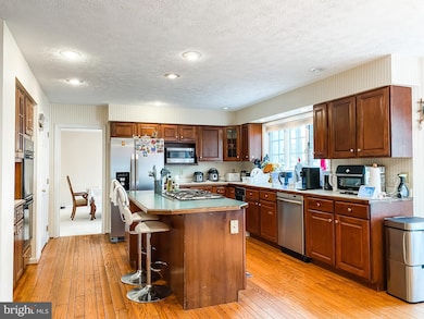 1041 Cherrywood Ave, Cumberland, MD 21502 - photo 7