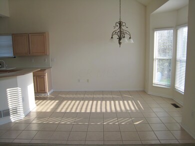 4533 Dinette