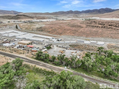 201 London Dr, Sparks, NV 89437 - photo 3