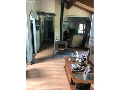 35219 SE Crescent Rd, Boring, OR 97009 - photo 2