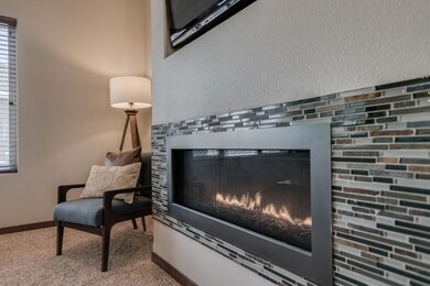 1463EagleCrestLp_0005