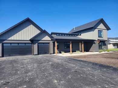 407 Jefferson St, Kalispell, MT 59901 - photo 2