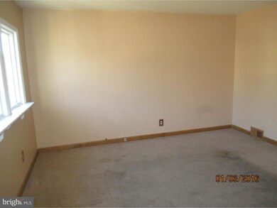 403 W 1st Ave, Runnemede, NJ 08078 - photo 4