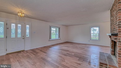 137 Arbor Meadow Dr, Sicklerville, NJ 08081 - photo 5