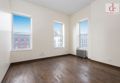 300 E 6th St unit BLDG, New York, NY 10003 - photo 6