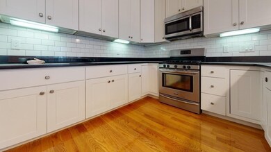 630 E 2nd St unit 2, Boston, MA 02127 - photo 4