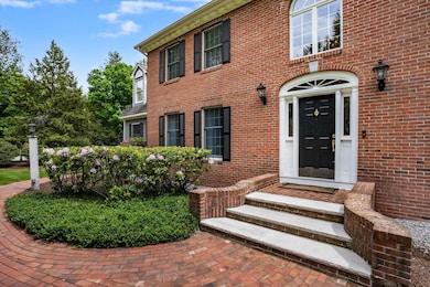 76 Plummer Rd, Bedford, NH 03110 - photo 4