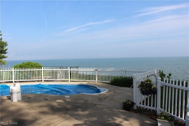 5147 Edgewater Dr, Sheffield Lake, OH 44054 - photo 7