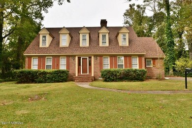 315 Forest Grove Ave, Jacksonville, NC 28540 - photo 2