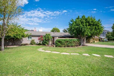 07_10,000+ SF Corner Lot