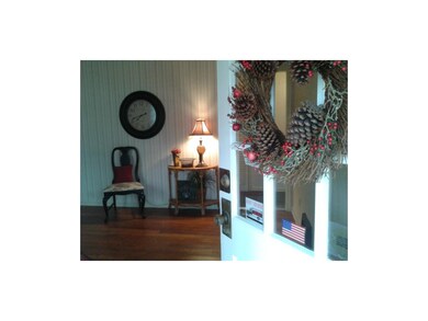 Inviting front door welcomes you in.
