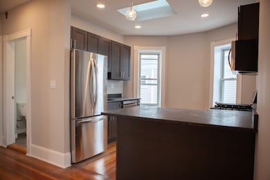 19 Rowell St unit 3, Dorchester, MA 02125 - photo 3