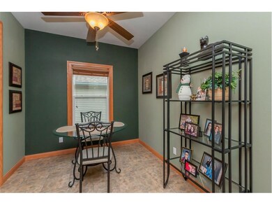 1001 H Ave NW, Cedar Rapids, IA 52405 - photo 5