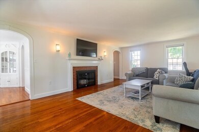 1 Houston St, Wakefield, MA 01880 - photo 5