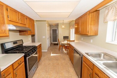 52103 Wembley Dr, South Bend, IN 46637 - photo 5