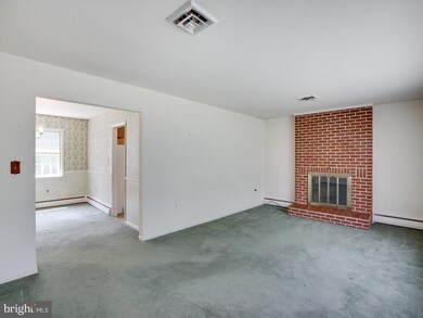 301 Plum Point Rd, Huntingtown, MD 20639 - photo 5