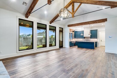 301 Vineyard Row-1