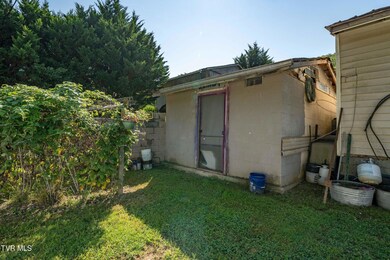 380 Odom Brach Rd (32 of 55)