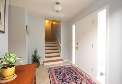 10HillcresEntry-3130998423-O